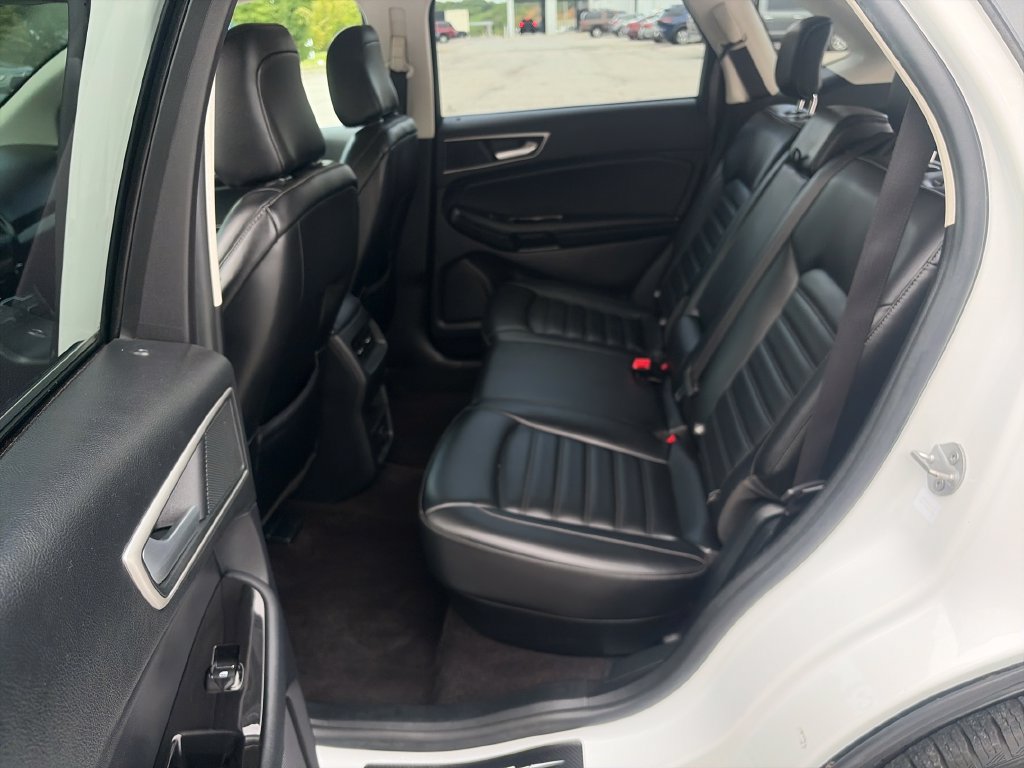 Used 2020 Ford Edge SEL FWD image 24