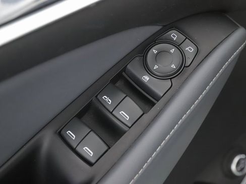 Used 2019 Buick Enclave Essence image 20