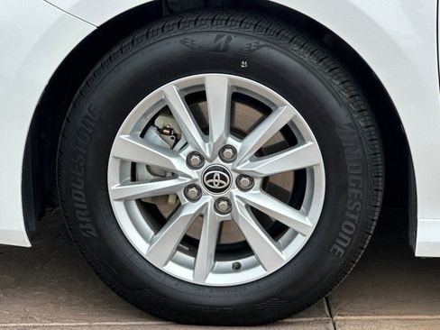 Certified 2025 Toyota Camry LE image 33