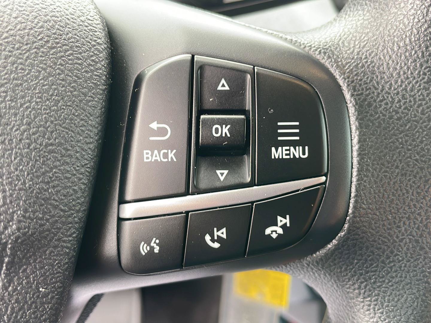 Used 2022 Ford Maverick XLT FWD image 15