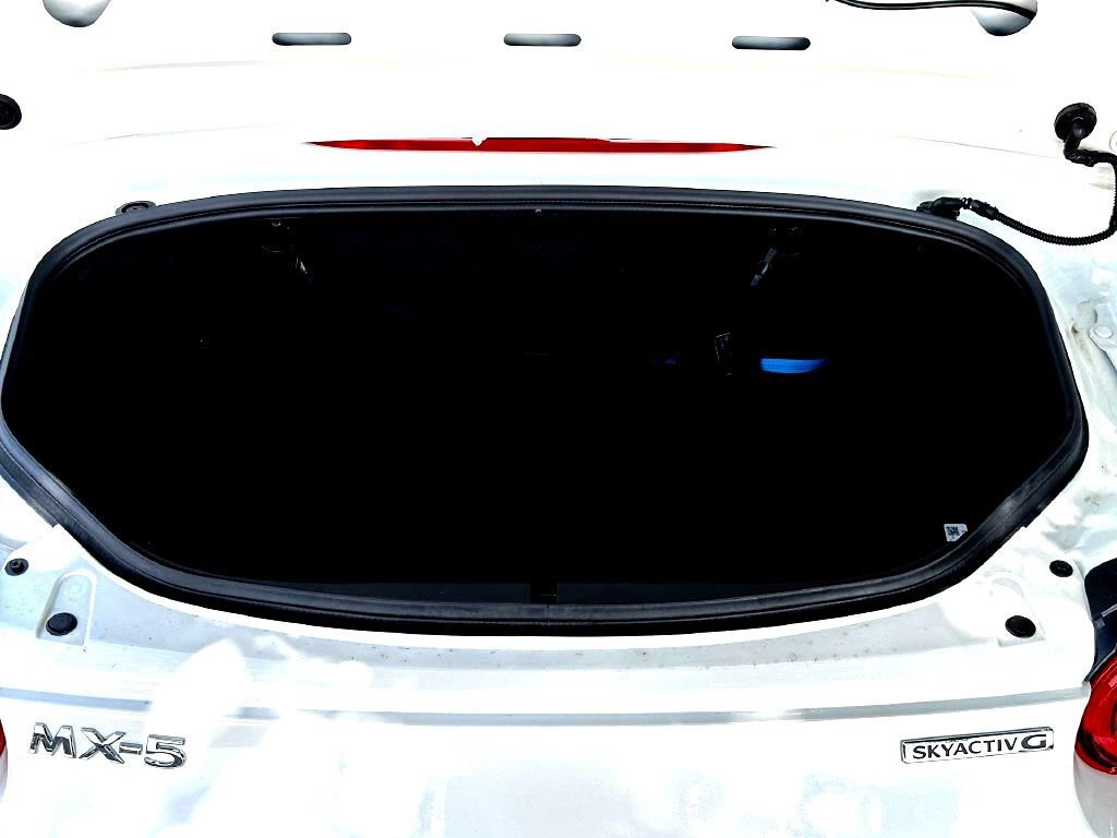 New 2026 MAZDA MX-5 Miata Grand Touring RWD image 9