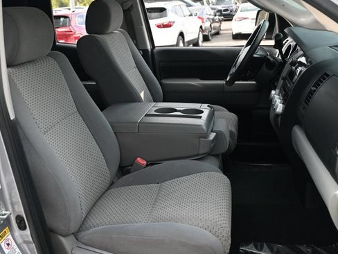 Used 2012 Toyota Tundra 4x4 Double Cab w/ Tow Pkg image 17