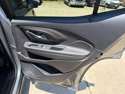 Used 2020 GMC Terrain SLT w/ Elevation Edition FWD image 23