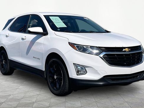 Used 2019 Chevrolet Equinox LT FWD image 3