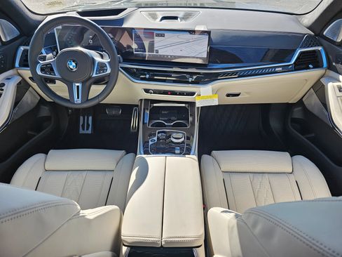 New 2026 BMW X7 M60i AWD/4WD image 42