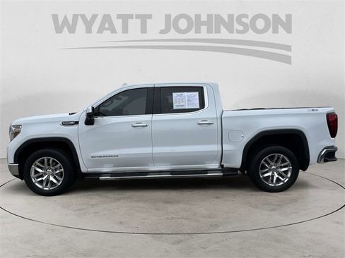 Used 2022 GMC Sierra 1500 SLT w/ SLT Premium Package image 2