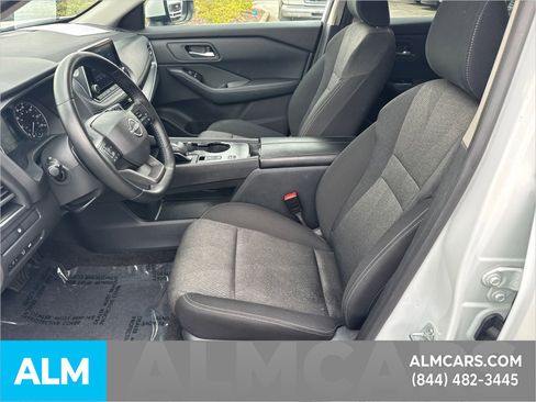 Used 2025 Nissan Rogue SV FWD image 10
