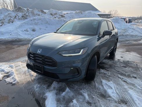 Used 2024 Honda HR-V Sport image 3