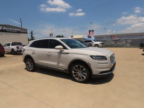 Used 2023 Lincoln Nautilus Reserve w/ Equipment Group 201A AWD/4WD image 6