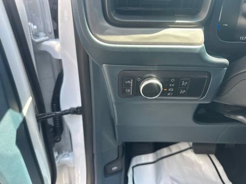 New 2026 Ford Maverick XLT w/ Equipment Group 301A AWD/4WD image 18