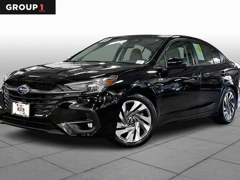 Used 2023 Subaru Legacy Limited image 1