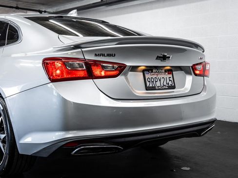 Used 2020 Chevrolet Malibu RS image 16