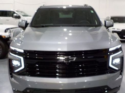 Used 2025 Chevrolet Tahoe RST w/ Comfort Package image 10