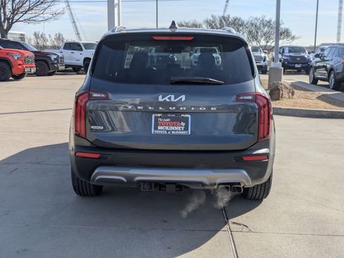 Used 2022 Kia Telluride EX w/ Towing Package image 7