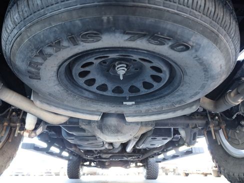 Used 2020 Chevrolet Silverado 1500 LTZ w/ LTZ Premium Package image 19