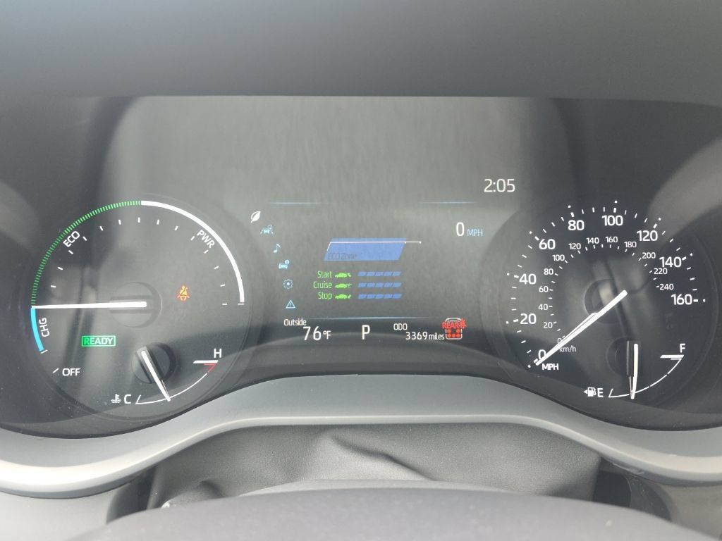 Certified 2026 Toyota Sienna XLE FWD image 25