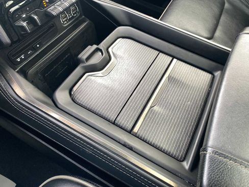 Used 2019 RAM 1500 Limited image 25