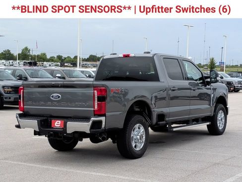New 2026 Ford F250 XLT w/ XLT Premium Package AWD/4WD image 8
