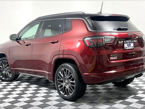 Used 2022 Jeep Compass High Altitude AWD/4WD image 11