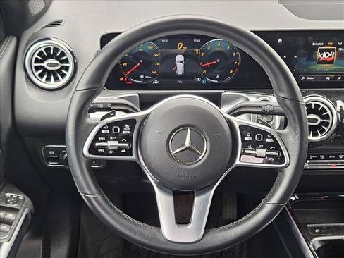 Used 2021 Mercedes-Benz GLB 250 image 14
