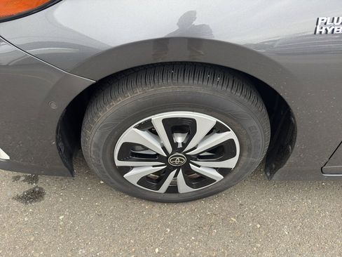 Used 2019 Toyota Prius Prime Advanced image 22