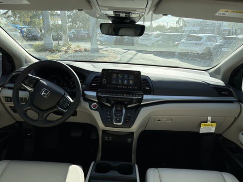New 2026 Honda Odyssey EX-L image 16
