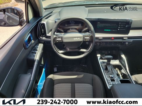 New 2026 Kia Sorento LX FWD image 15
