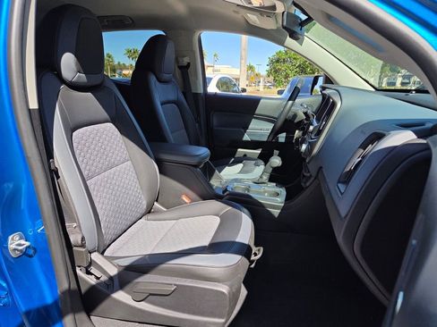 Used 2021 Chevrolet Colorado Z71 image 17