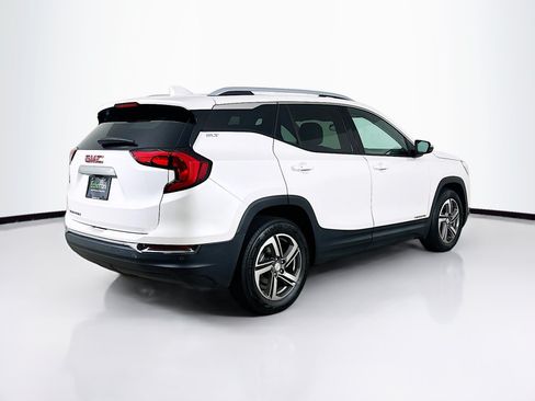 Used 2021 GMC Terrain SLT w/ LPO, Floor Liner Package FWD image 9