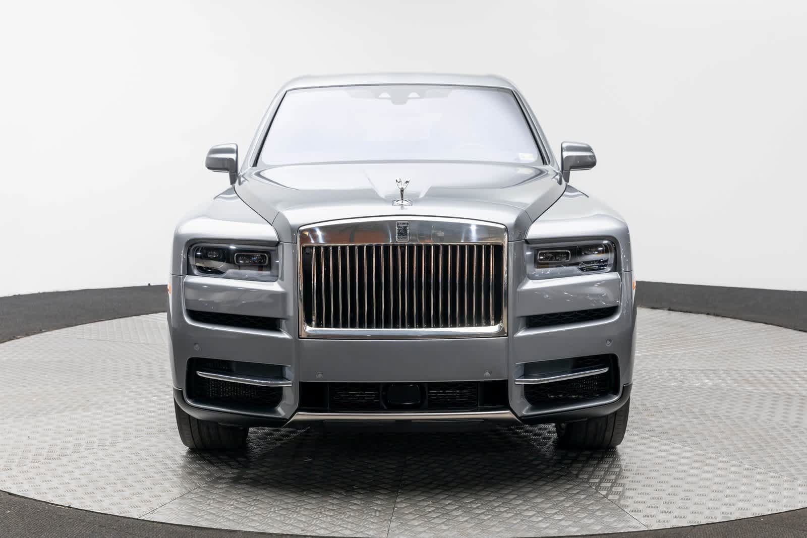 Certified 2022 Rolls-Royce Cullinan AWD/4WD image 6