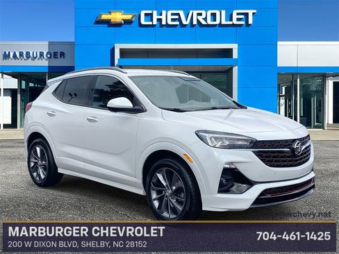 Used 2022 Buick Encore GX Essence w/ Advanced Technology Package image 1