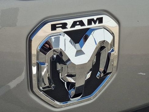 Used 2021 RAM 1500 Big Horn AWD/4WD image 25