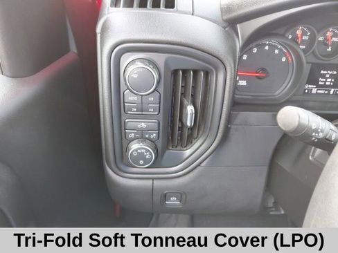 Used 2019 Chevrolet Silverado 1500 Custom Trail Boss image 13