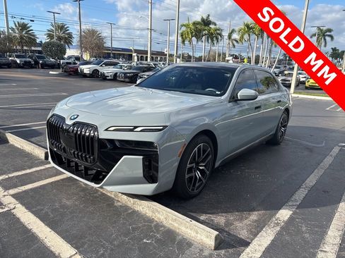 Used 2023 BMW 740i 740i image 7