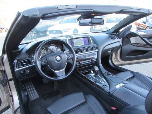 Used 2012 BMW 650i Convertible image 14