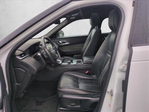 Used 2018 Land Rover Range Rover Velar S image 21