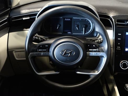 Used 2022 Hyundai Tucson SEL image 17