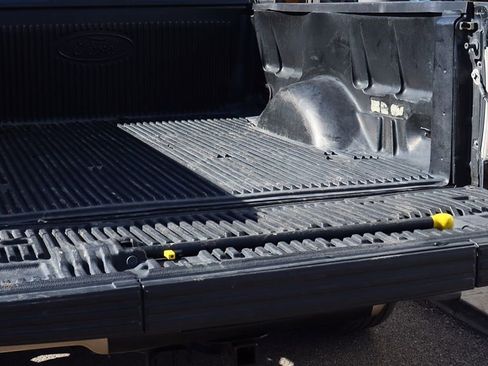 Used 2013 Ford F150 Lariat w/ Luxury Equipment Group image 23