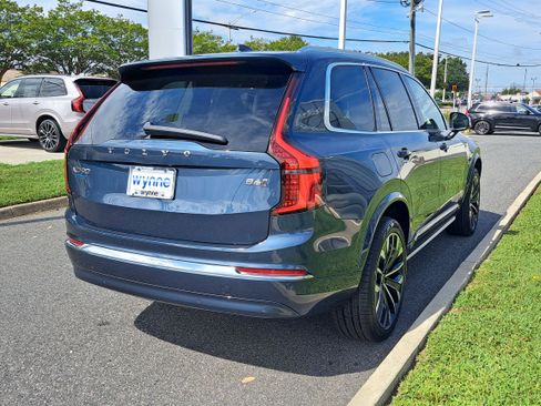 New 2026 Volvo XC90 B6 Ultra image 3