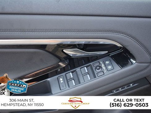 Used 2023 Land Rover Range Rover Evoque R-Dynamic SE AWD/4WD image 11