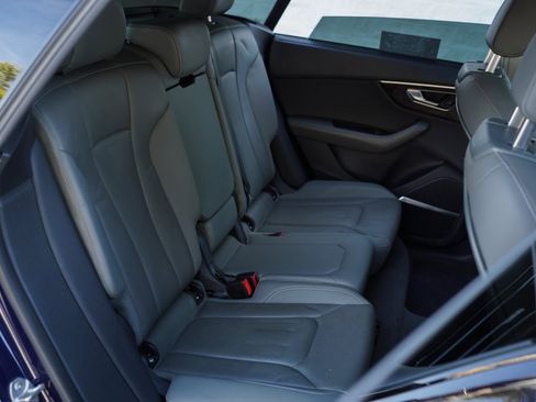 Used 2019 Audi Q8 Prestige w/ Adaptive Chassis Package image 25