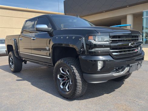 Used 2018 Chevrolet Silverado 1500 LTZ Z71 w/ LTZ Plus Package AWD/4WD image 3