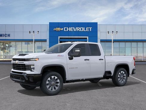 New 2026 Chevrolet Silverado 2500 Custom image 2