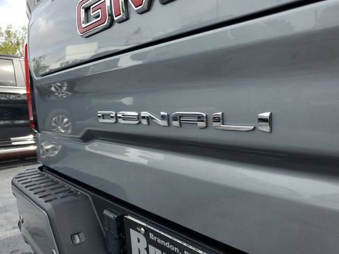 Used 2023 GMC Sierra 1500 Denali w/ Denali Reserve Package AWD/4WD image 8