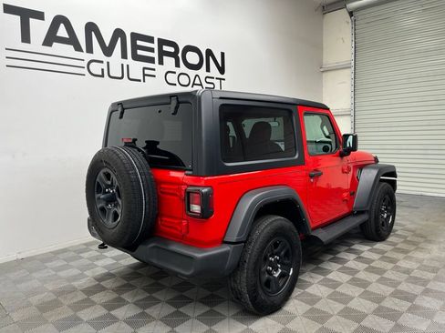 Used 2024 Jeep Wrangler Sport AWD/4WD image 7