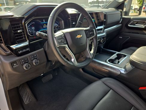 Used 2025 Chevrolet Silverado 3500 LTZ w/ LTZ Texas Edition AWD/4WD image 13