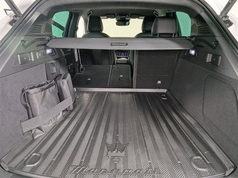 Used 2023 Maserati Grecale GT image 20