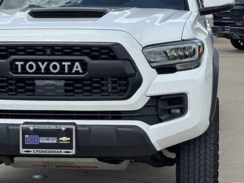 Used 2022 Toyota Tacoma TRD Pro AWD/4WD image 10