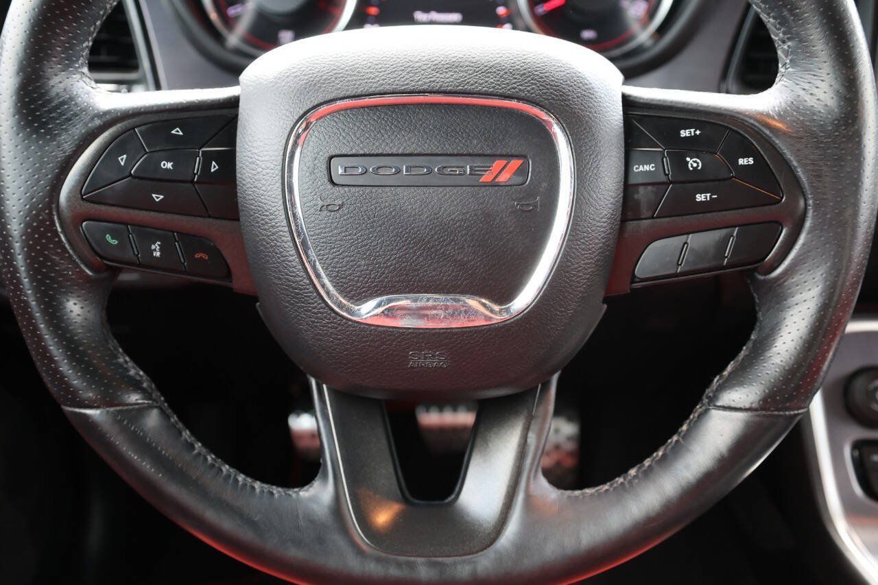 Used 2018 Dodge Challenger R/T Scat Pack RWD image 16