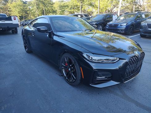 Used 2022 BMW 430i Coupe w/ M Sport Package RWD image 5
